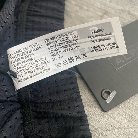 Alphalete Margo Mesh Shorts Black Small NEW Gym Workout - Picture 8 of 13